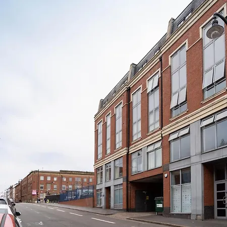 Joivy Modern Flats In Birmingham, Next To Business District * Birmingham
